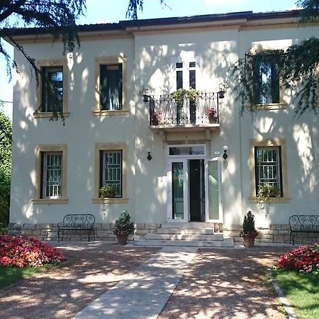 B&B Villa dei Pini Domegliara Esterno foto